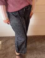 Olivia Cargo Barrel-Leg Pant