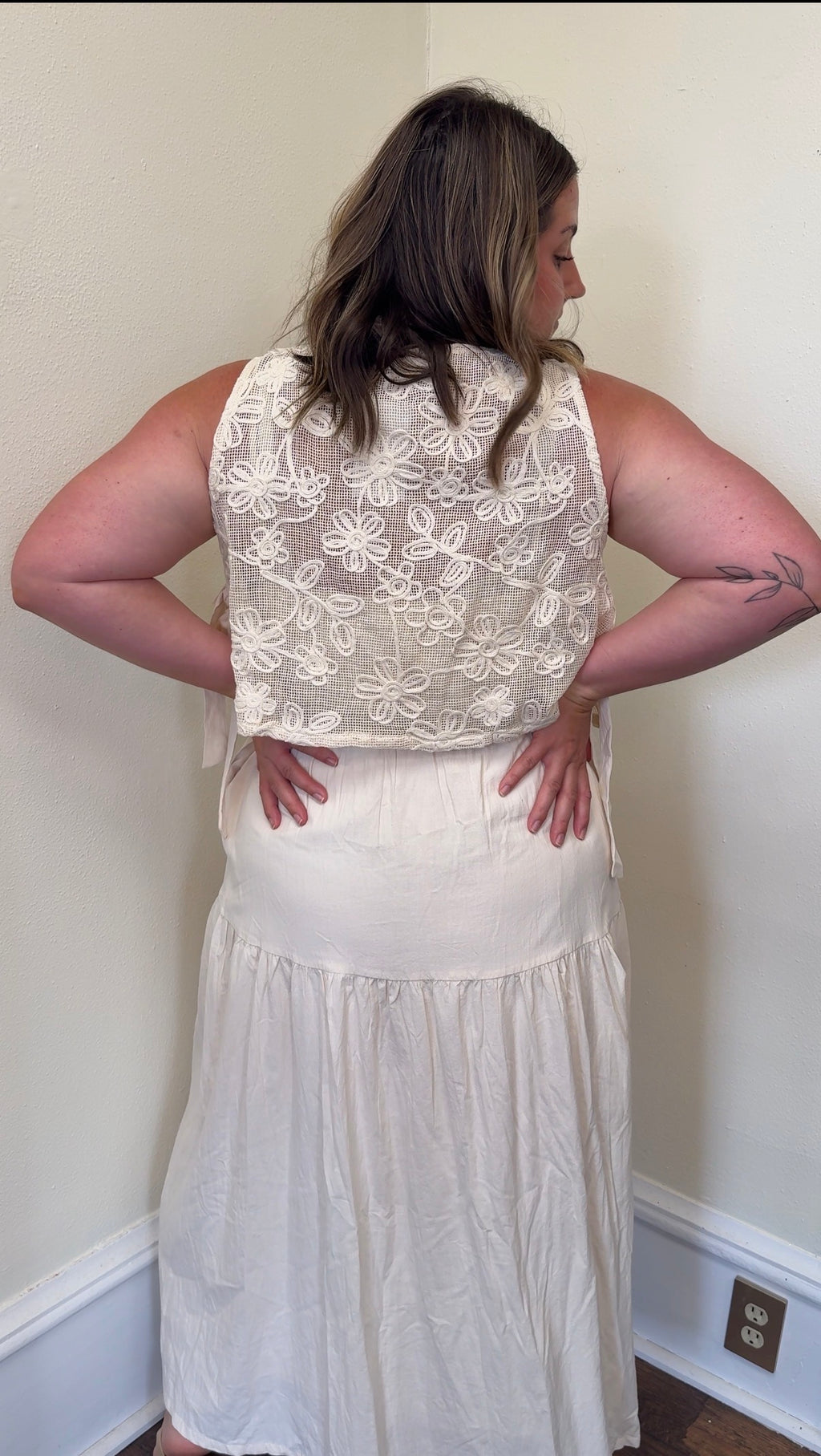 Ebony Embroidered Lace Dress Set