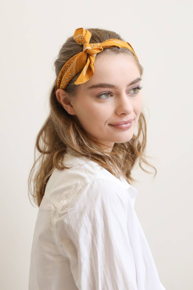 Cotton Daisy Bandana in Black, Rose, Yellow and Rust 🌼: Mustard